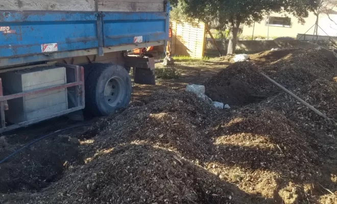 Terre Végétale  Compost  Fumier  BRF , Rians, AgrEcoPaillage